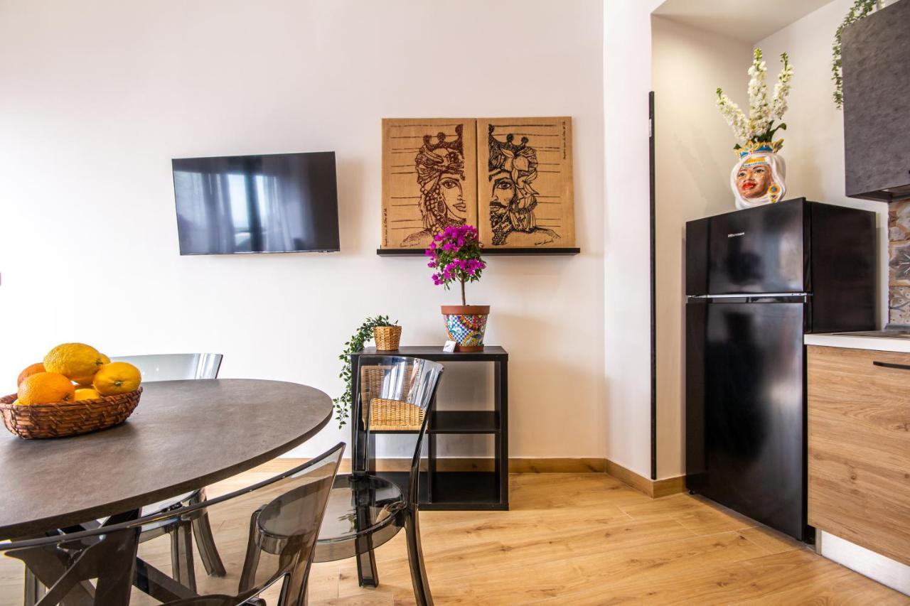 Casa Leonida Apartment Taormina Bagian luar foto